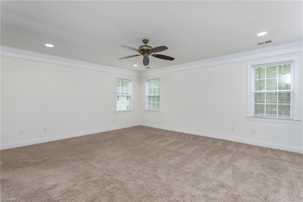 5528 Salem View Road Pfafftown, NC 27040 - Photo 19 of 40