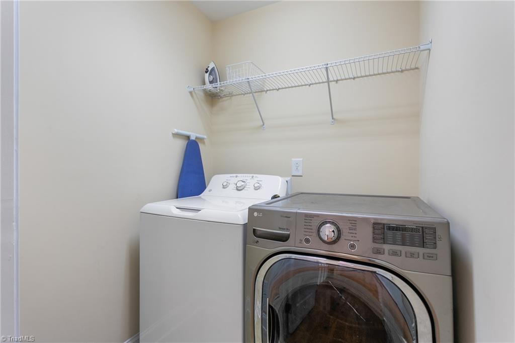 5528 Salem View Road Pfafftown, NC 27040 - Photo 28 of 40