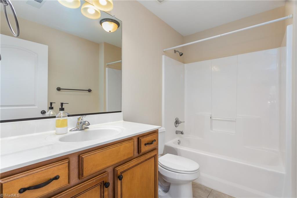 5528 Salem View Road Pfafftown, NC 27040 - Photo 29 of 40