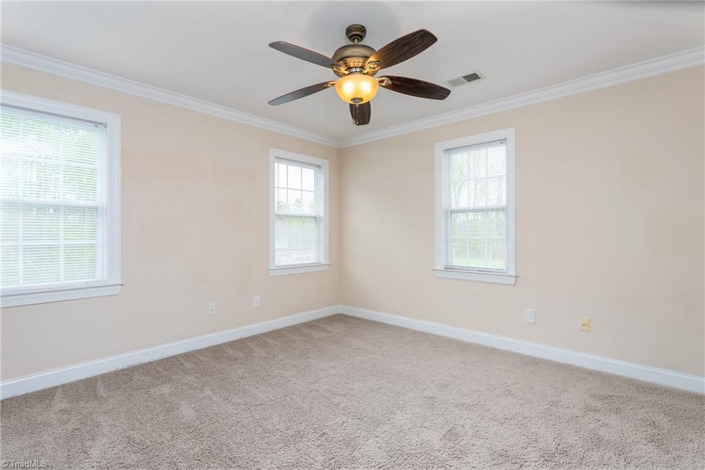 5528 Salem View Road Pfafftown, NC 27040 - Photo 32 of 40