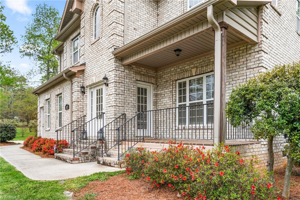 5528 Salem View Road Pfafftown, NC 27040 - Photo 4 of 40