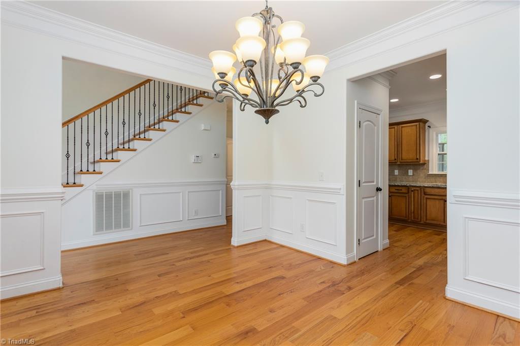 5528 Salem View Road Pfafftown, NC 27040 - Photo 8 of 40