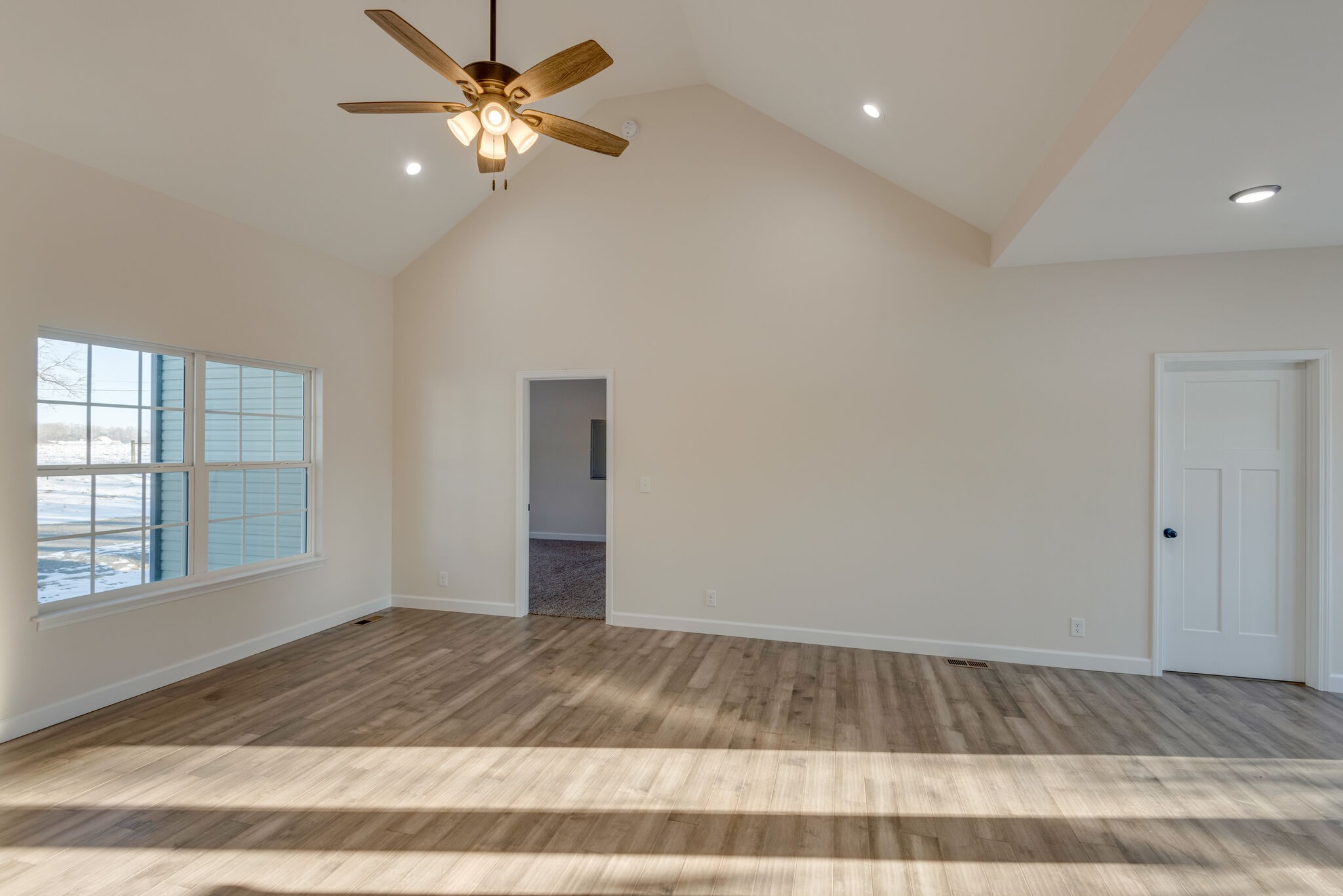 1314 Taylor Town Road White Bluff, TN 37187 - Photo 4 of 26 Gallery Image 4