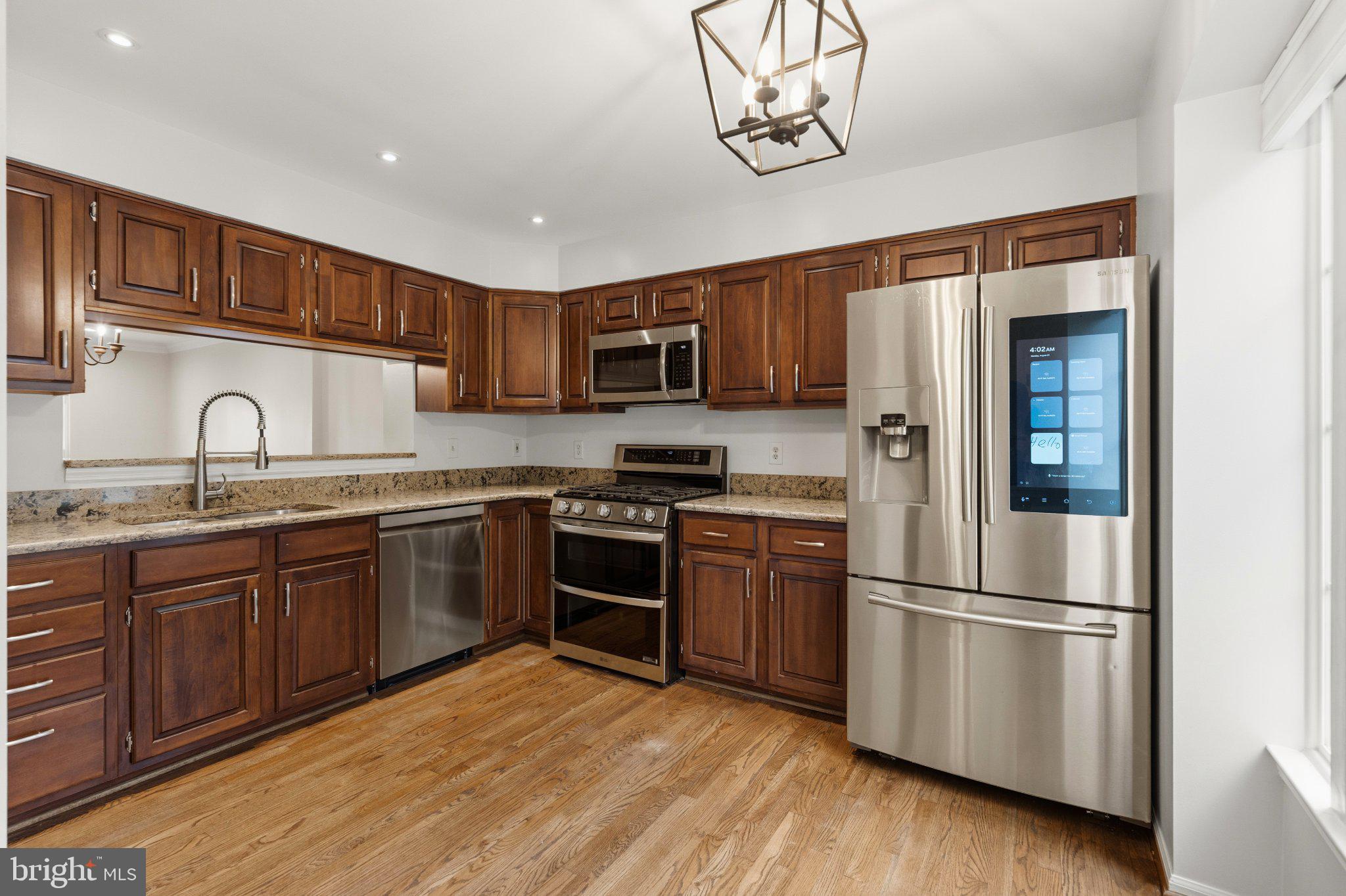 6029 Bingley Road Alexandria, VA 22315 - Photo 5 of 52 Gallery Image 5