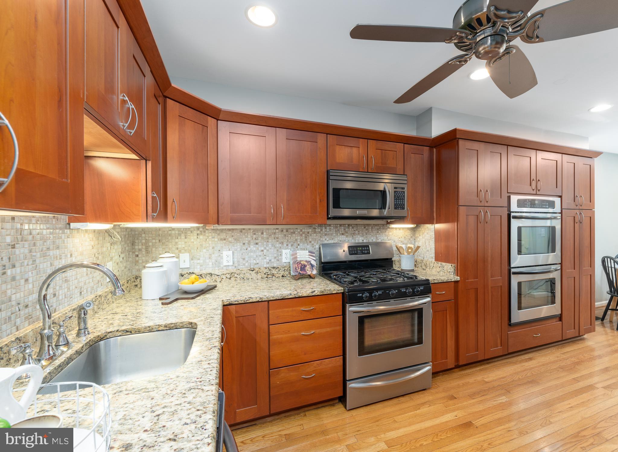 1423 Decatur Street Baltimore, MD 21230 - Photo 14 of 36 Kitchen & Cabinets