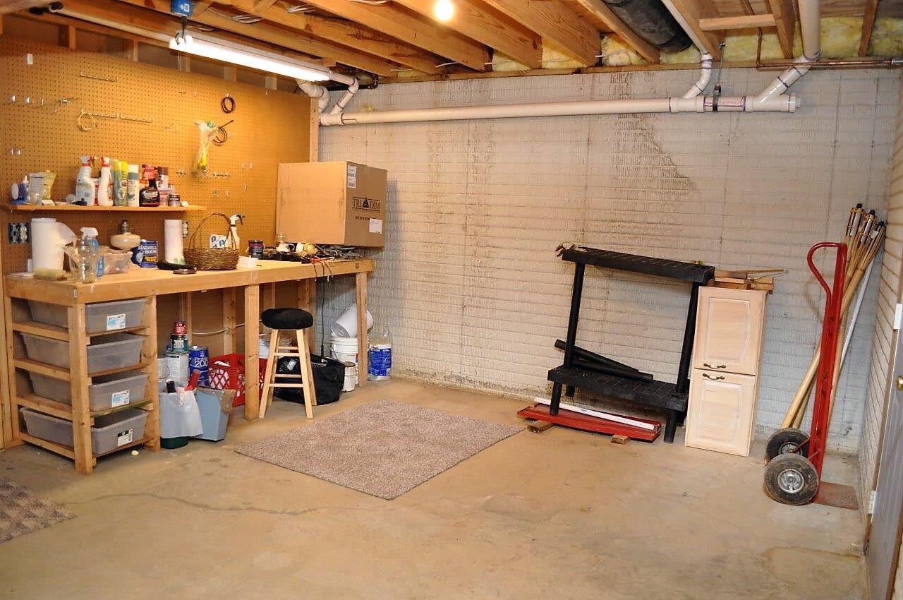 271 Holder Road Baltimore, OH 43105 - Photo 48 of 66 Basement Utility Space - 271 Holder Road NW, Baltimore, OH 43105