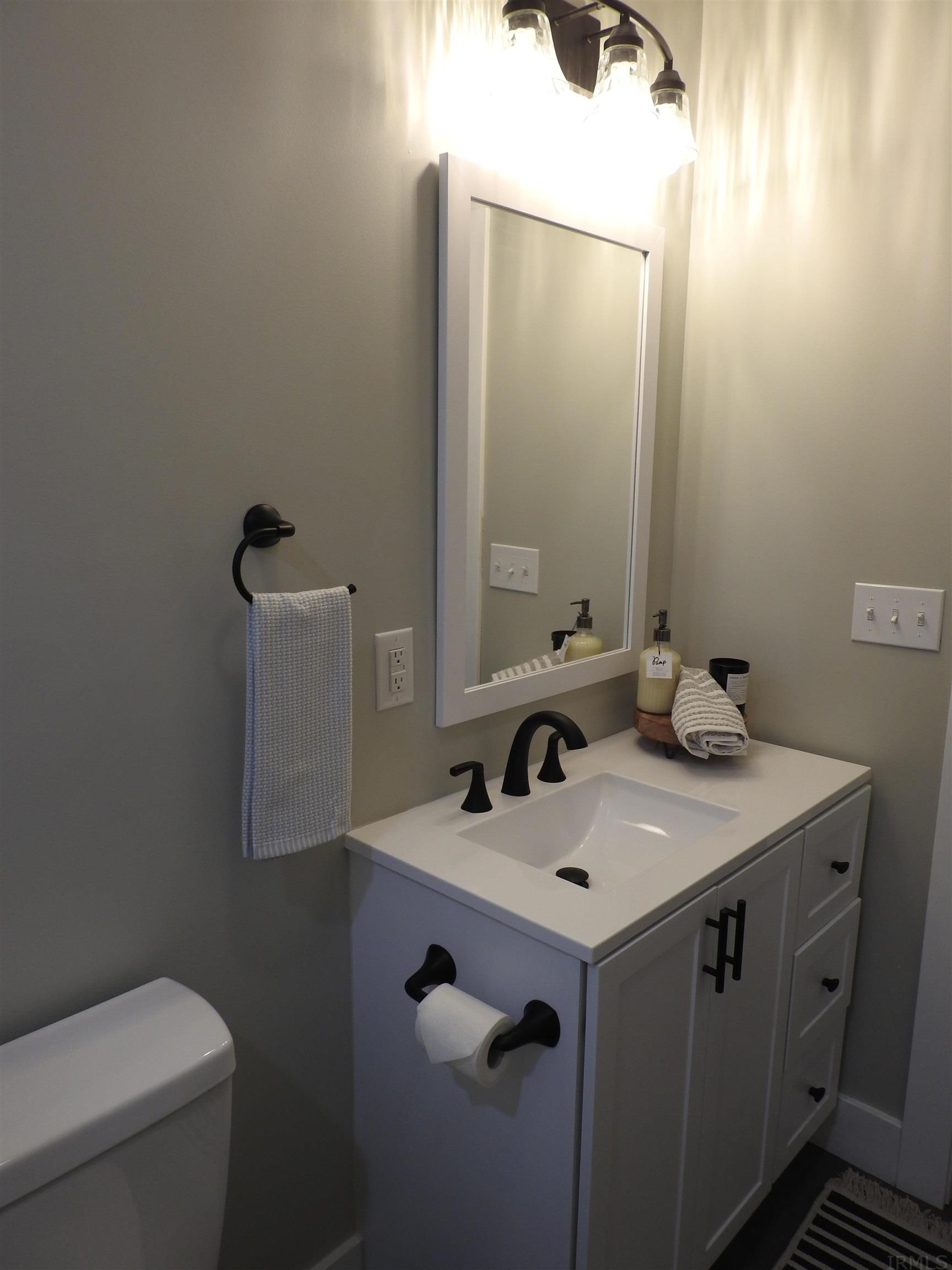 8089 North Tecumseh Road Walkerton, IN 46574 - Photo 21 of 29 Gallery Image 21