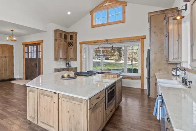 $1,849,000 | W5681 Ridge Road, La Grange, WI 53121