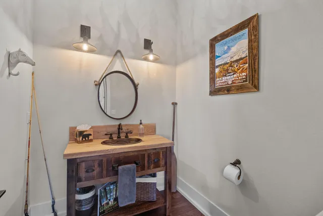 $1,849,000 | W5681 Ridge Road, La Grange, WI 53121