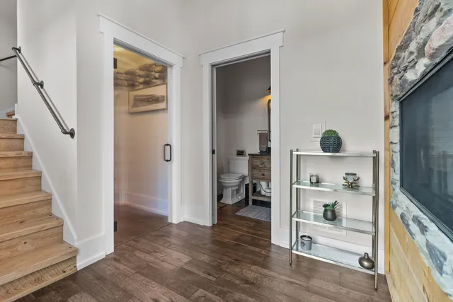 $1,849,000 | W5681 Ridge Road, La Grange, WI 53121