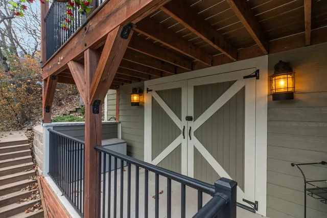 $1,849,000 | W5681 Ridge Road, La Grange, WI 53121