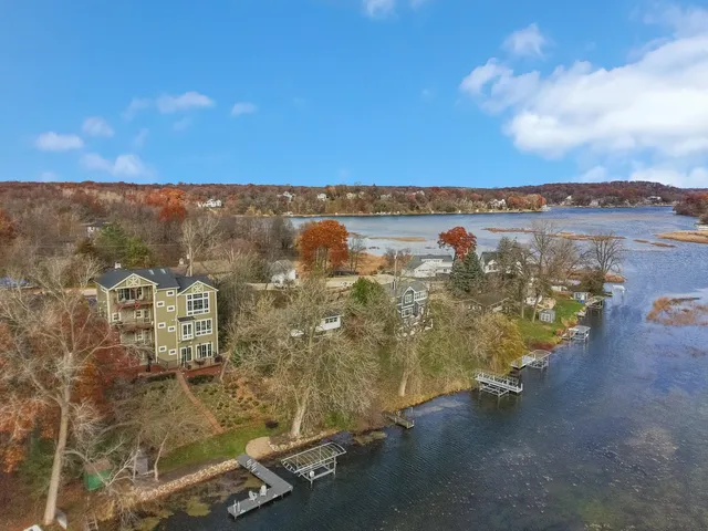 $1,849,000 | W5681 Ridge Road, La Grange, WI 53121