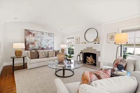 $11,000 | 105 Pepper Avenue, Burlingame, CA 94010