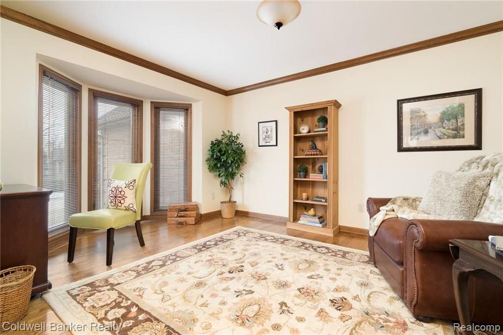 3736 Newcastle Drive Rochester Hills, MI 48306 - Photo 4 of 40