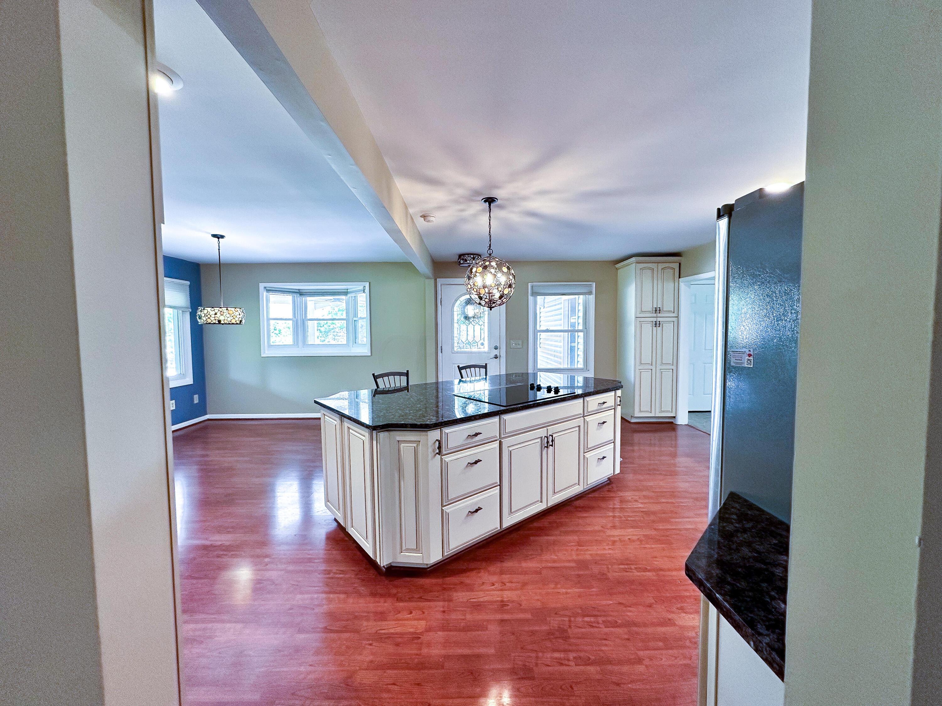 8007 Harriott Road Dublin, OH 43017 - Photo 12 of 50 JPG12