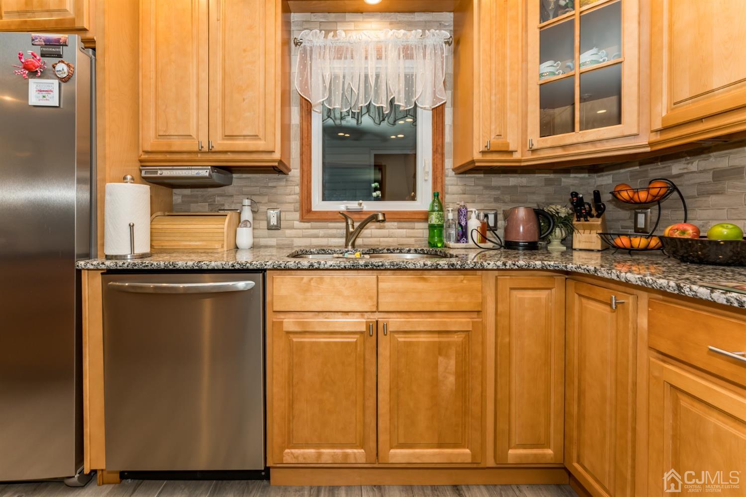 1117 Wheatsheaf Road Linden, NJ 07036 - Photo 7 of 24 Gallery Image 7