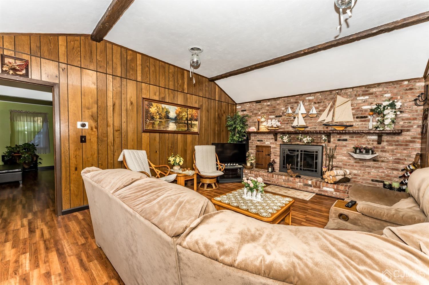 1117 Wheatsheaf Road Linden, NJ 07036 - Photo 10 of 24 Gallery Image 10