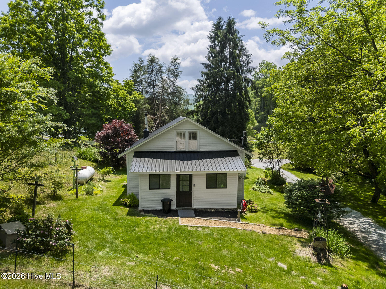 1740 Winding Stairs Road Topton, NC 28781 - Photo 2 of 129