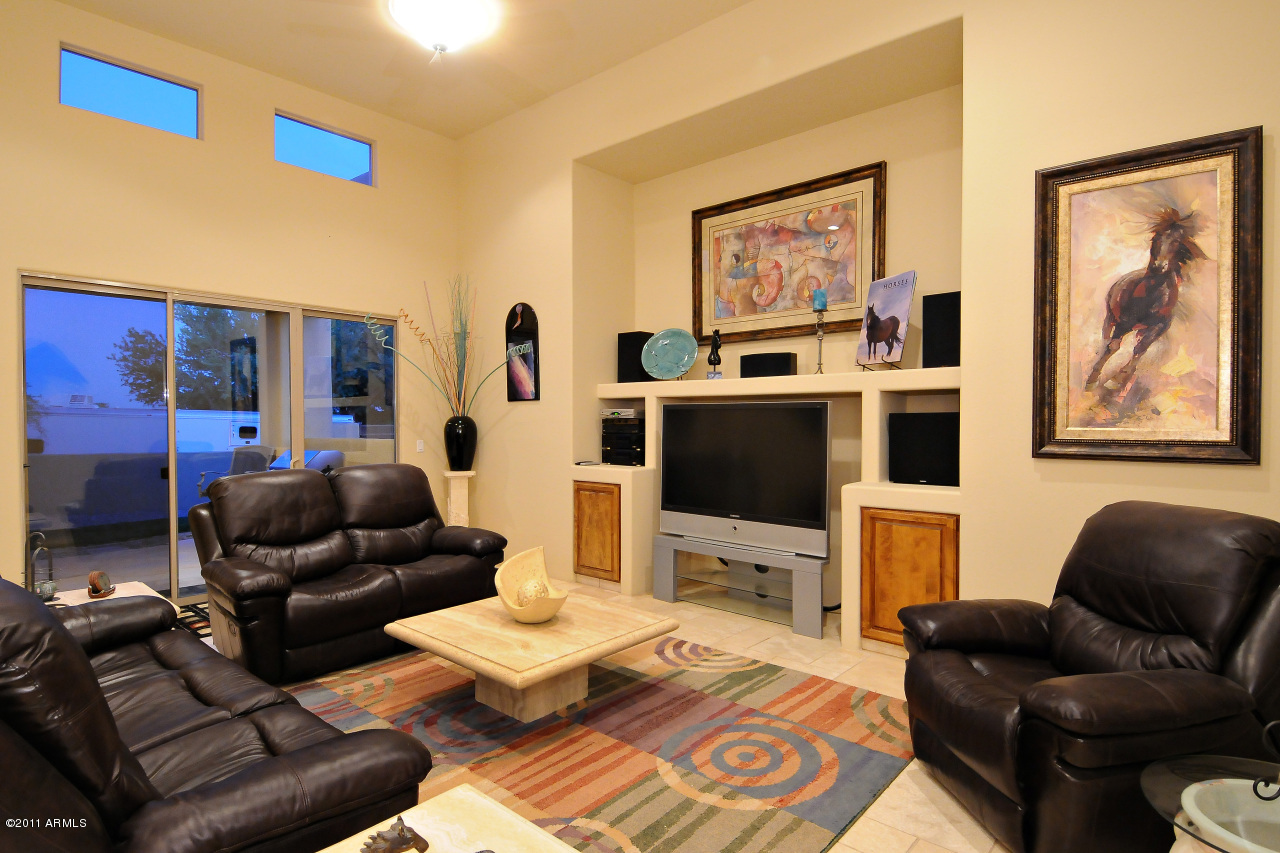 8259 East Alameda Road Scottsdale, AZ 85255 - Photo 11 of 20 Family 2