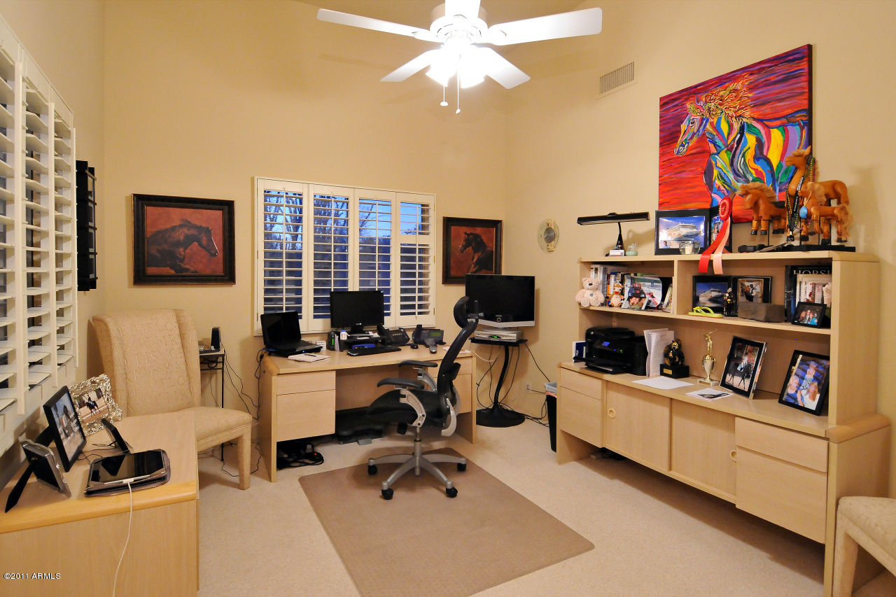 8259 East Alameda Road Scottsdale, AZ 85255 - Photo 16 of 20 Office