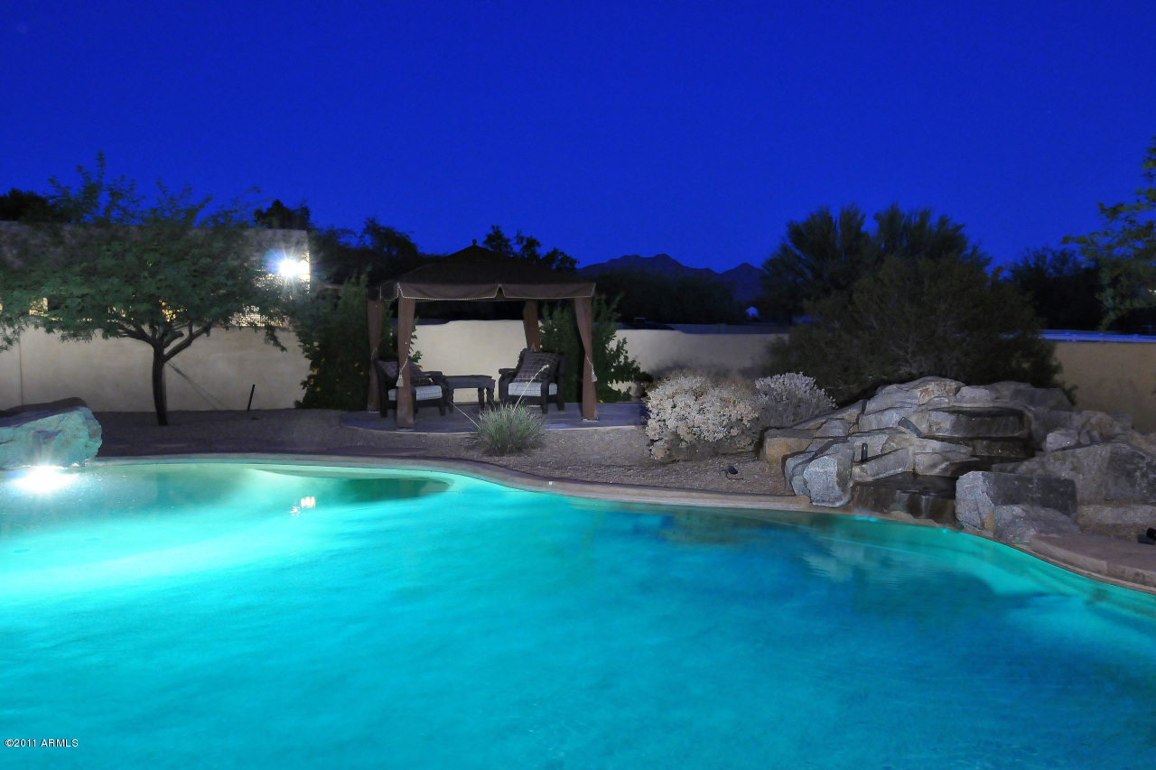 8259 East Alameda Road Scottsdale, AZ 85255 - Photo 4 of 20 Pool