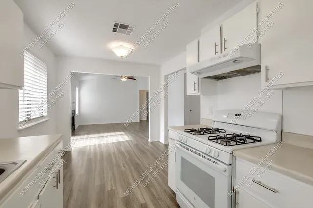 $1,675 | 1303 Dominique Drive, Austin, TX 78753