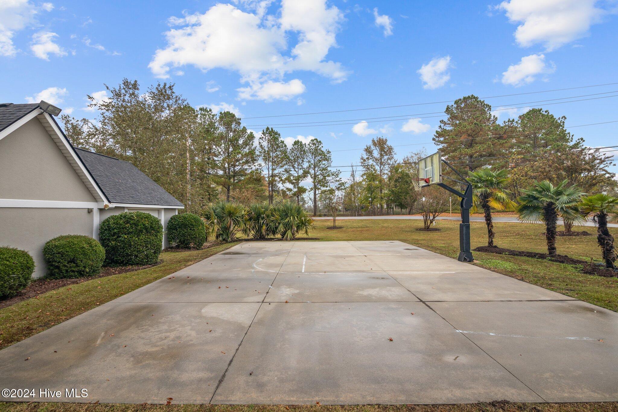 200 Castle Ridge Road New Bern, NC 28562 - Photo 5 of 58 15-web-or-mls-BLS_0013