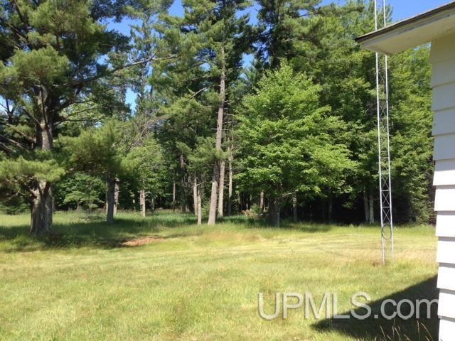 5470 25th Road Gladstone, MI 49837 - Photo 11 of 23