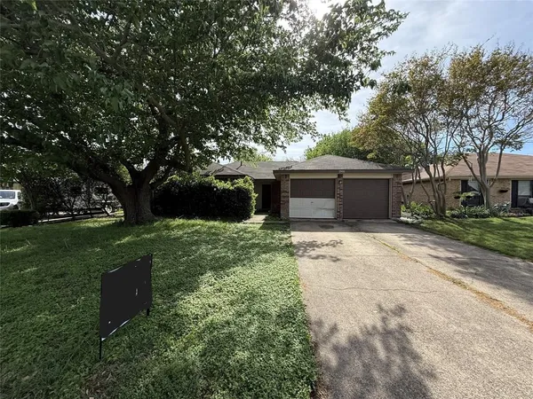 $235,000 | 2901 Quail Hollow Drive, Mesquite, TX 75150