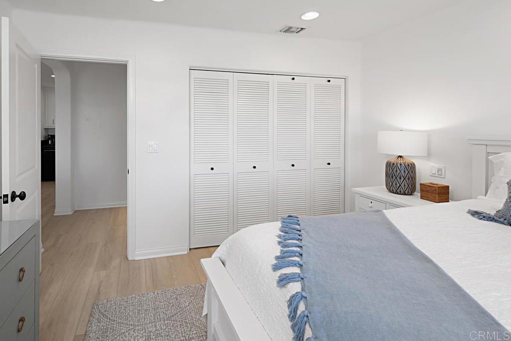 155 15th Street Del Mar, CA 92014 - Photo 26 of 34