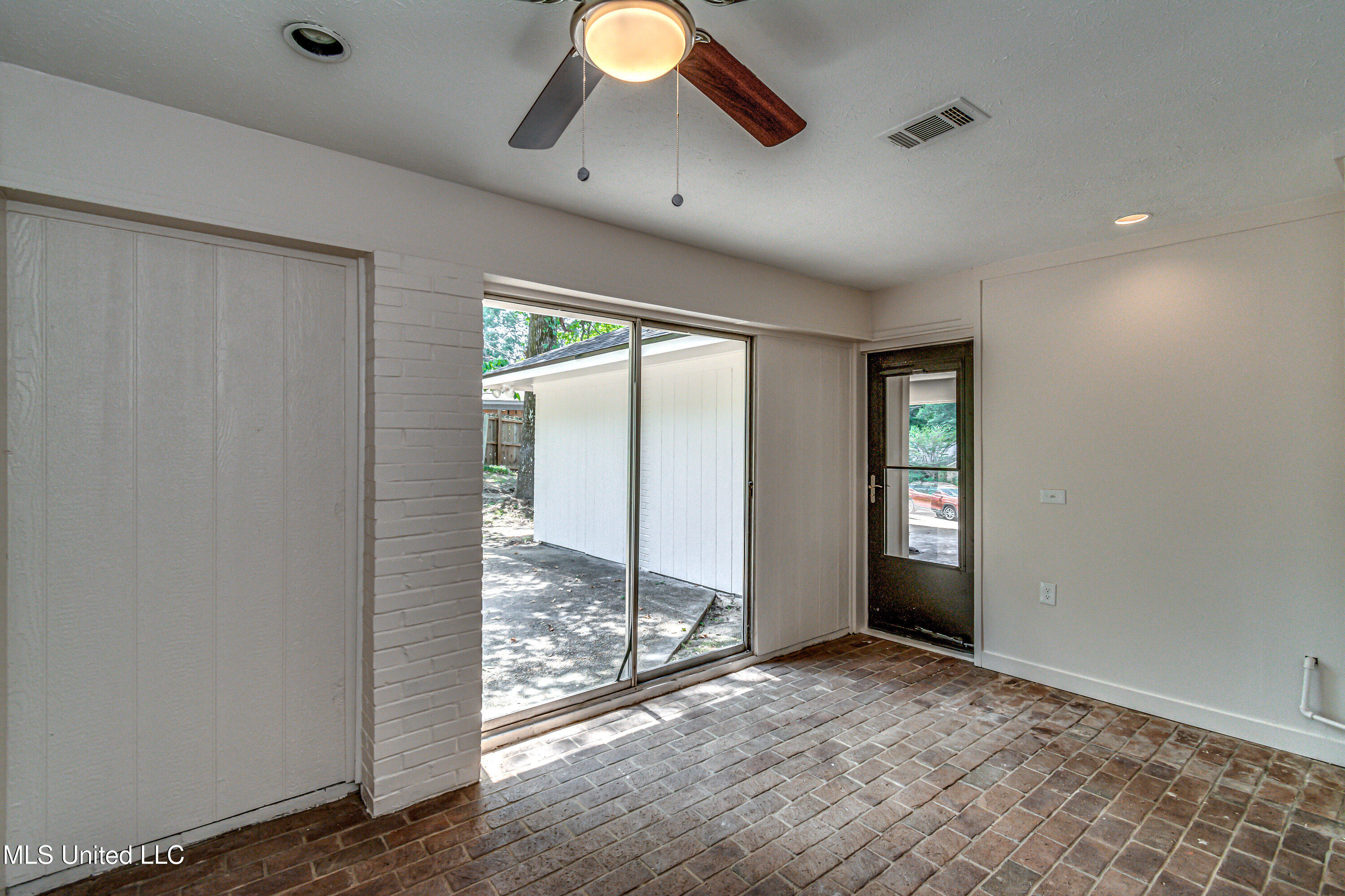 107 Woodgate Drive Brandon, MS 39042 - Photo 40 of 72 107 Woodgate Dr-44