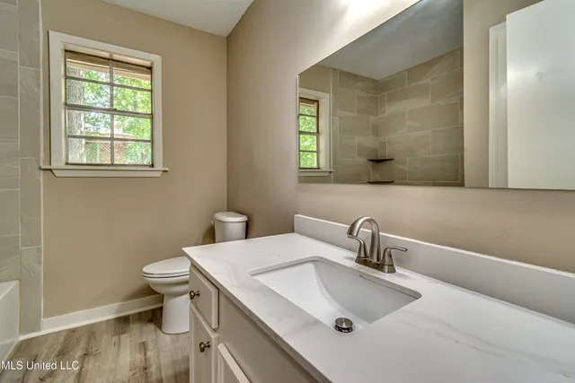 $2,400 | 107 Woodgate Drive, Brandon, MS 39042