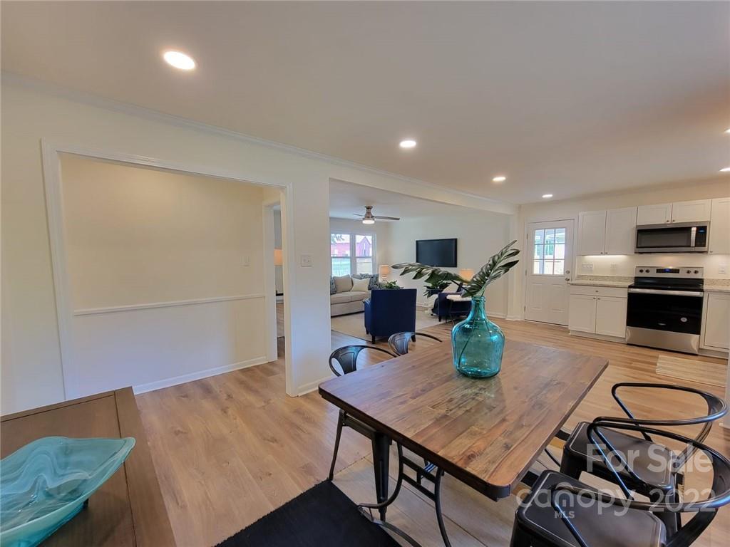 1848 Ratchford Road Dallas, NC 28034 - Photo 3 of 28 Gallery Image 3