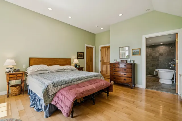 $2,480,000 | 68 Breck Hill Road, Lyme, NH 03768