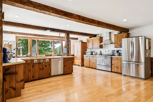 $2,480,000 | 68 Breck Hill Road, Lyme, NH 03768