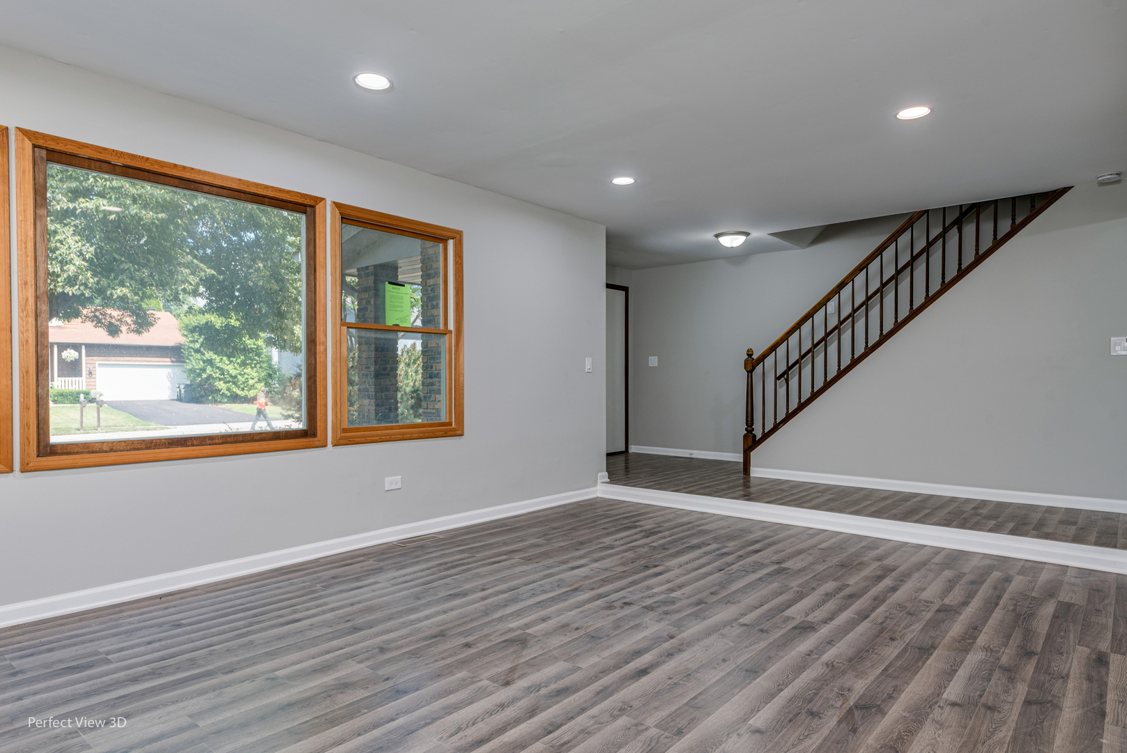 518 Beck Road Lindenhurst, IL 60046 - Photo 3 of 25