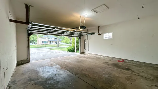 $323,000 | 2931 Sunset Avenue, Flossmoor, IL 60422