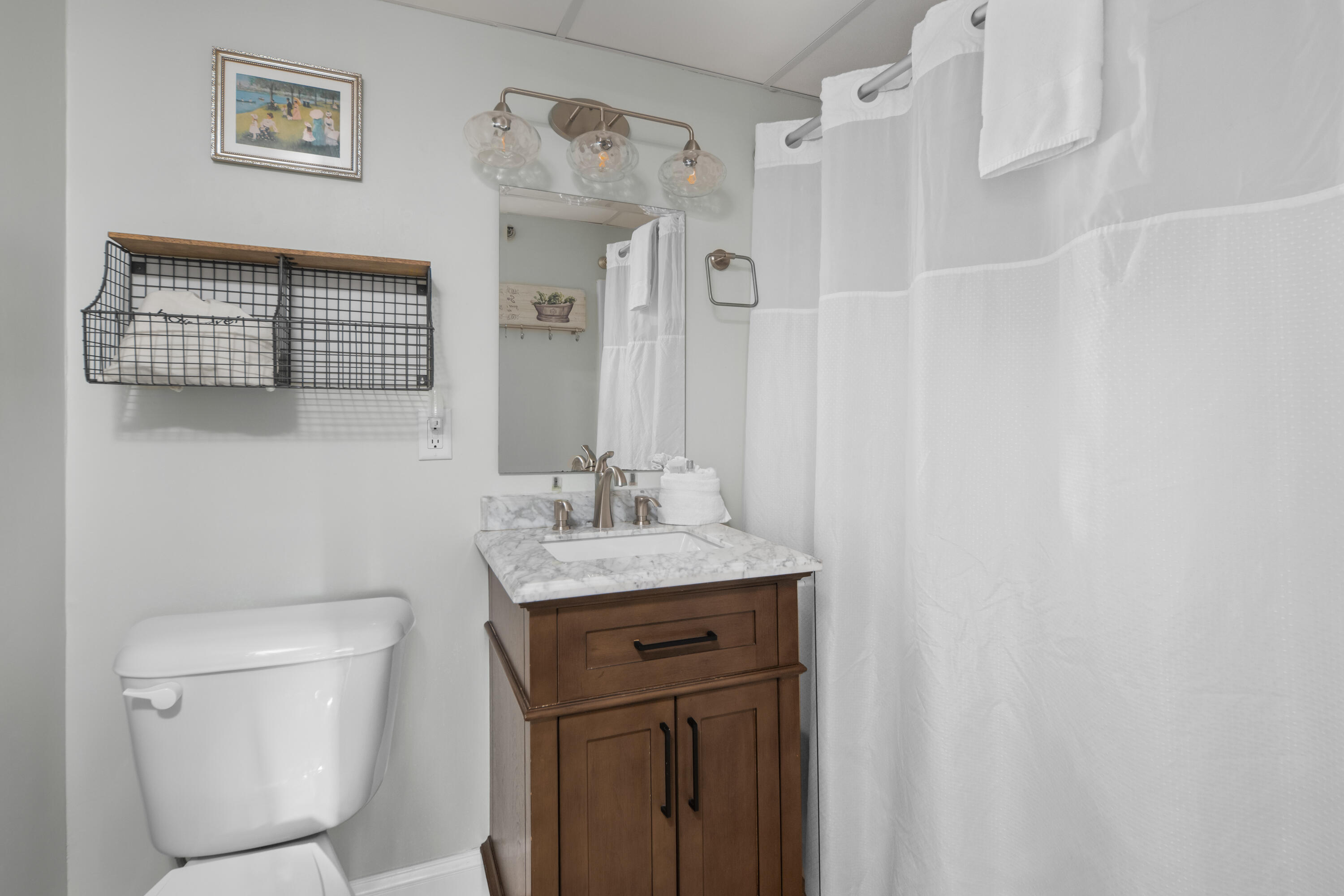 1373 Post Road, Unit 8E Wells, ME 04090 - Photo 15 of 27 Bathroom 2 (1)