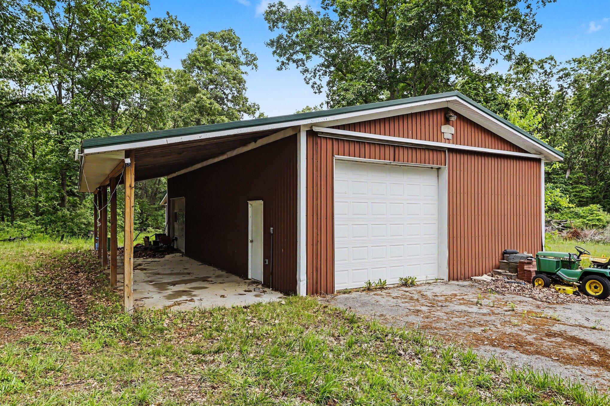 10642 Keller Road Delton, MI 49046 - Photo 27 of 46 030_file_4219