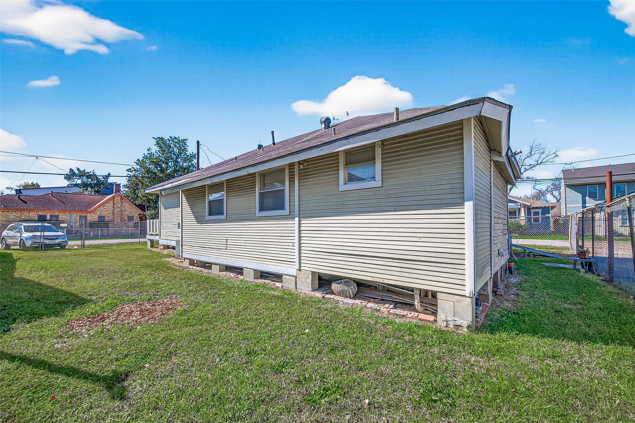 1110 Mathis Street Houston, TX 77009 - Photo 17 of 21