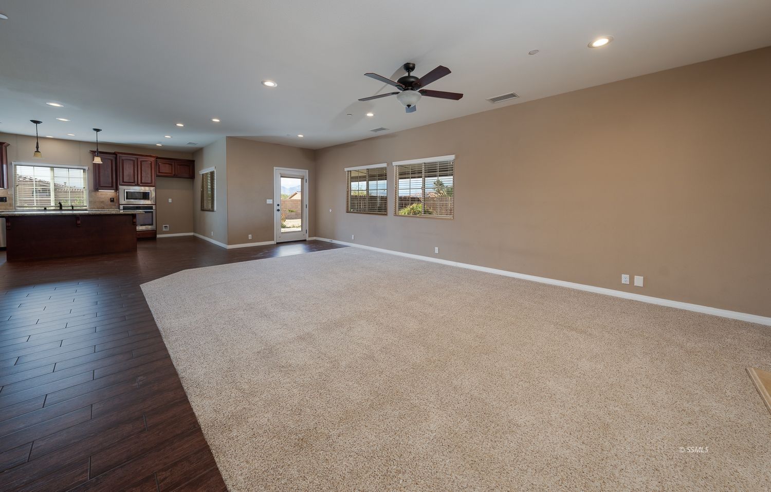 104 Rancho Del Cerro Ridgecrest, CA 93555 - Photo 7 of 36