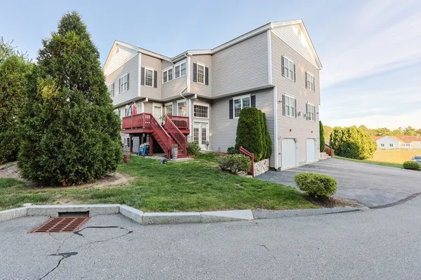 $3,600 | 8 Patriots Boulevard, Unit 8, Hopkinton, MA 01748