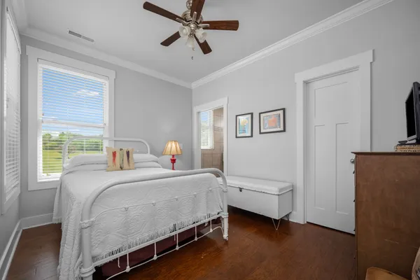 $1,399,000 | 50 Bill Edde Road, Belvidere, TN 37306