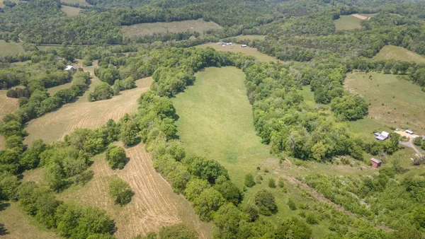 $1,399,000 | 50 Bill Edde Road, Belvidere, TN 37306