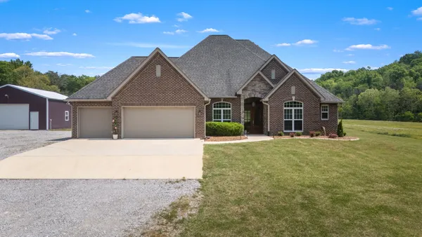$1,399,000 | 50 Bill Edde Road, Belvidere, TN 37306