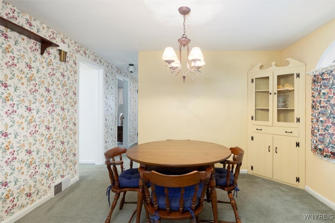61 Rockne Road Tonawanda, NY 14223 - Photo 4 of 18 Dining Room
