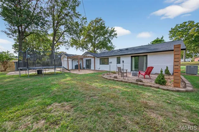 $385,000 | 106 Five Meadows Lane, Ballwin, MO 63011