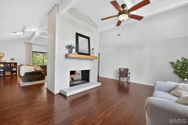 $385,000 | 106 Five Meadows Lane, Ballwin, MO 63011