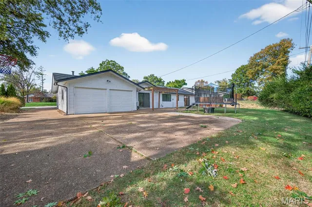 $385,000 | 106 Five Meadows Lane, Ballwin, MO 63011