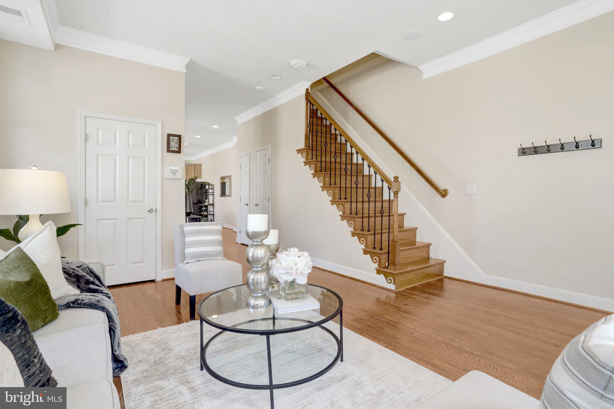 6 East Reed Avenue Alexandria, VA 22305 - Photo 4 of 46 Gallery Image 4